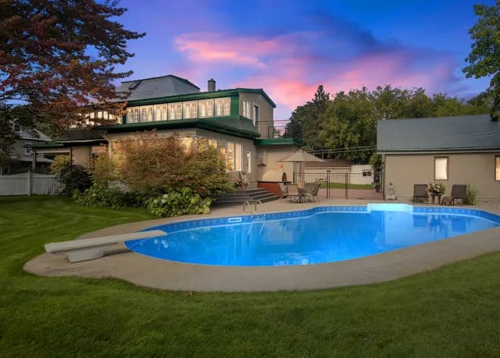 Pools & Backyards